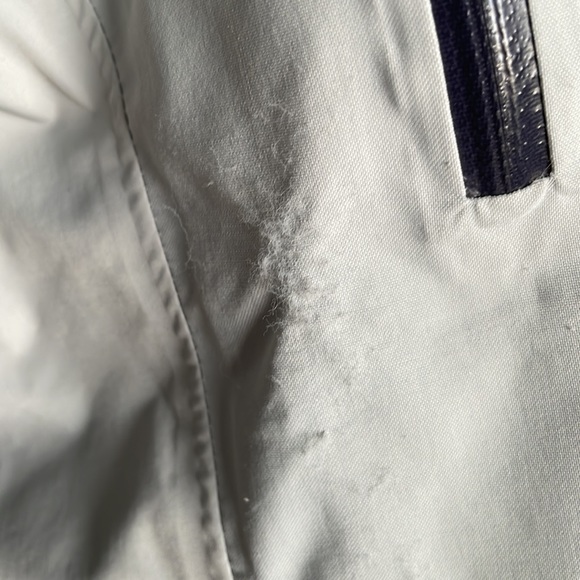 North face women’s snow jacket - Picture 4 of 10